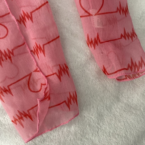 Lifeline pink and red hearts sheer scarf - Picture 4 of 17
